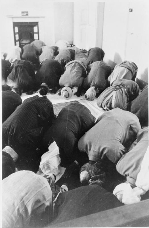 Eid celebration in Palestine — communal prayers and traditional festivities